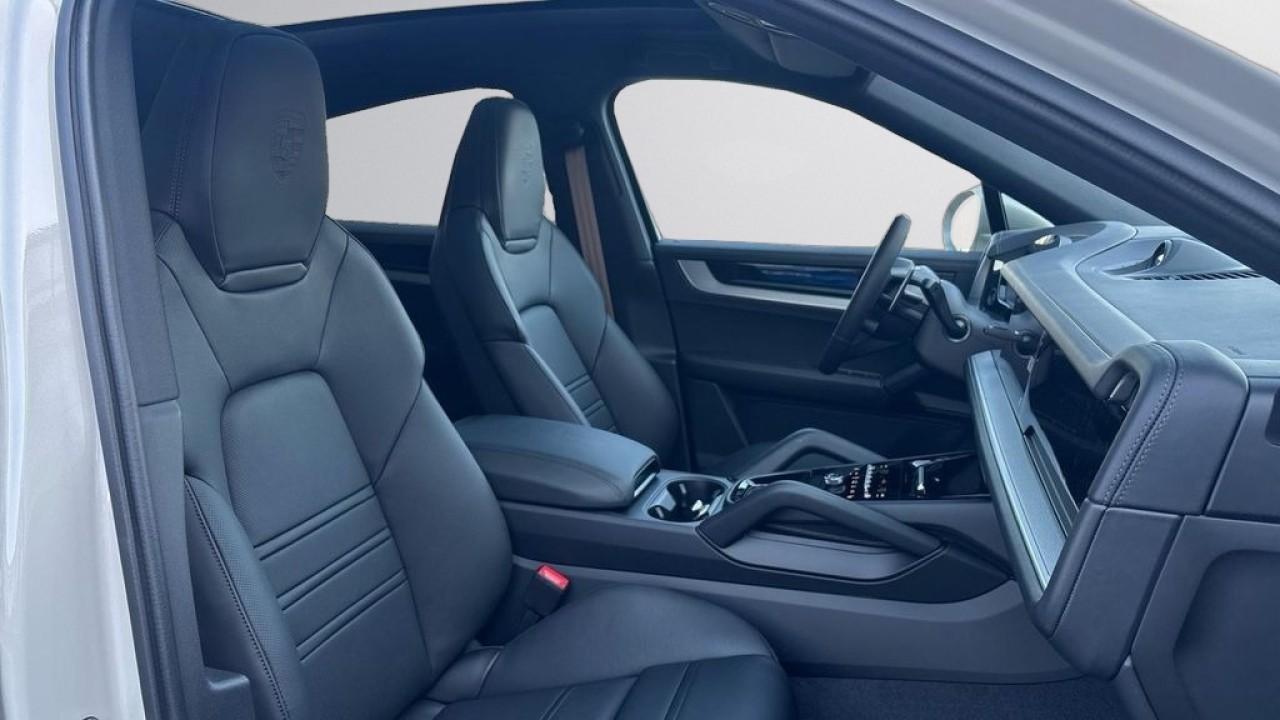 Porsche Cayenne Coupe E-Hybrid - foto 12