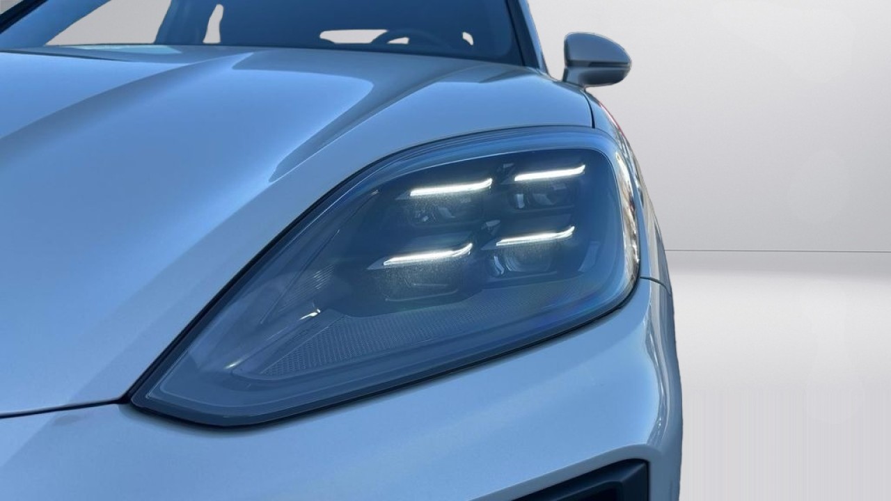 Porsche Cayenne Coupe E-Hybrid - foto 18