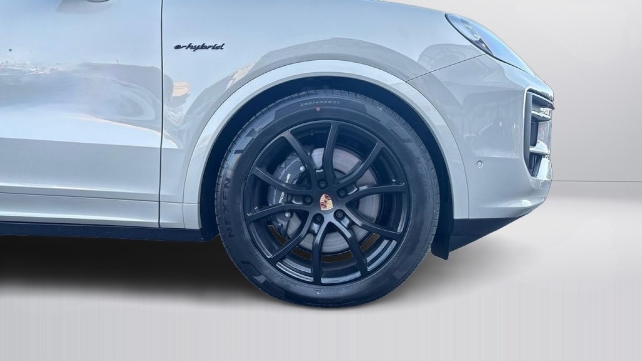 Porsche Cayenne Coupe E-Hybrid - foto 21