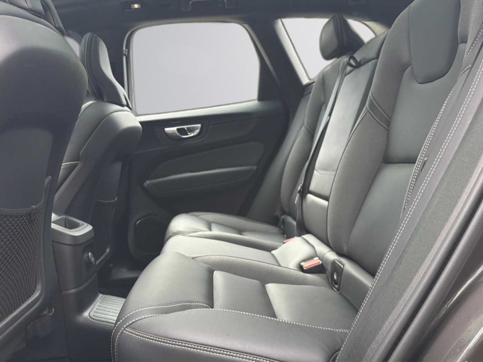 Volvo XC 60 T8 Recharge AWD Inscription - foto 9