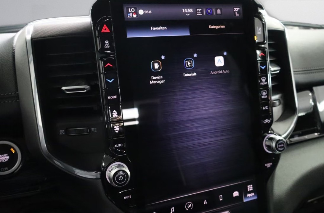 Dodge RAM 1500 Laramie - foto 29