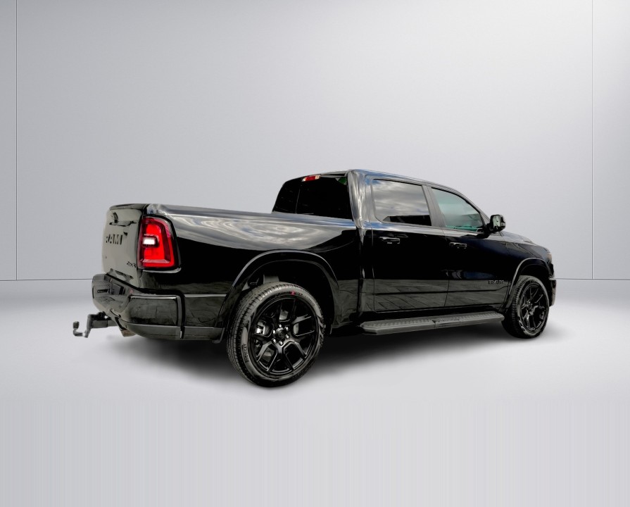 Dodge RAM 1500 Laramie - foto 6