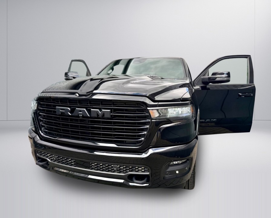 Dodge RAM 1500 Laramie - foto 14