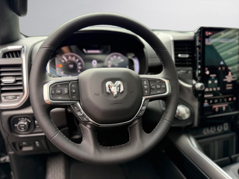 Dodge RAM 1500 Laramie - foto 19