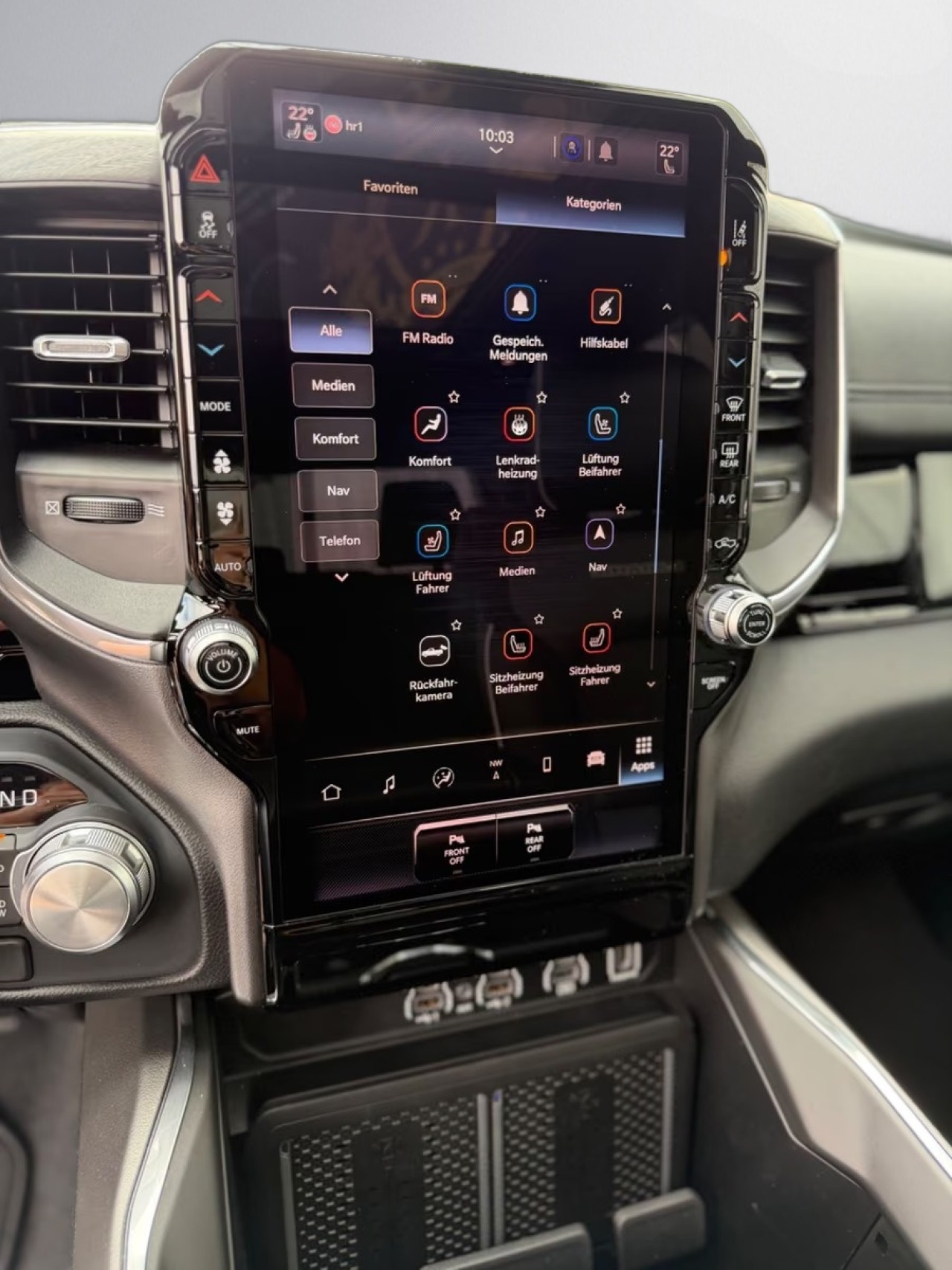 Dodge RAM 1500 Laramie - foto 25