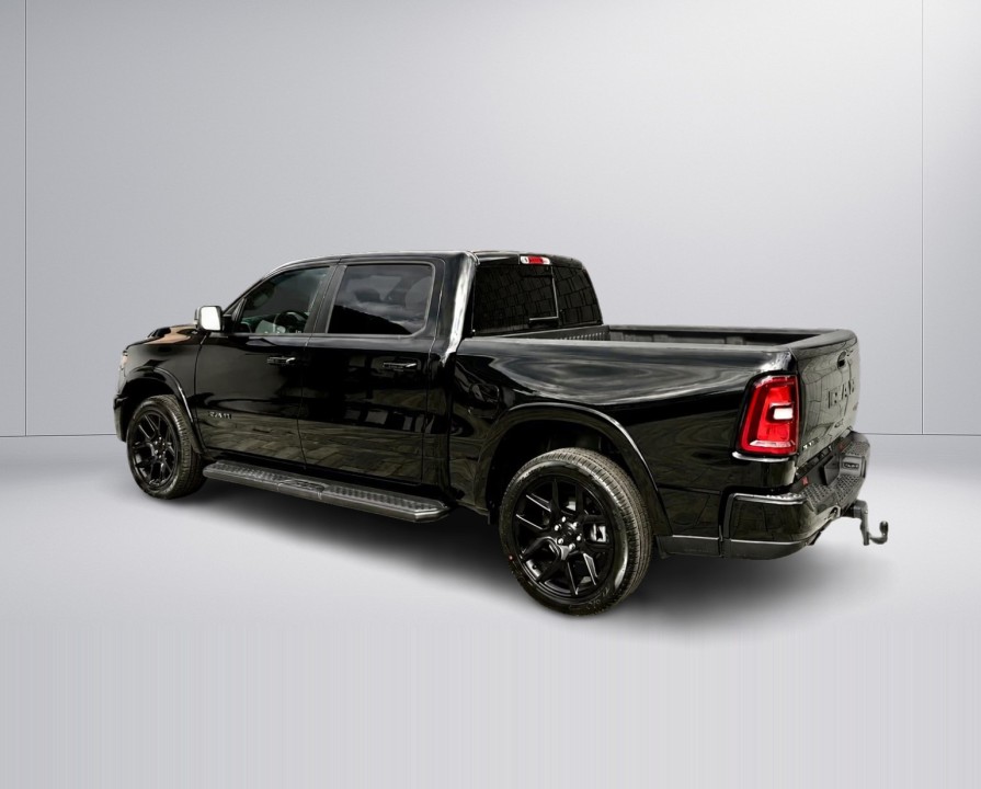 Dodge RAM 1500 Laramie - foto 9