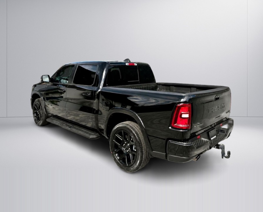 Dodge RAM 1500 Laramie - foto 8