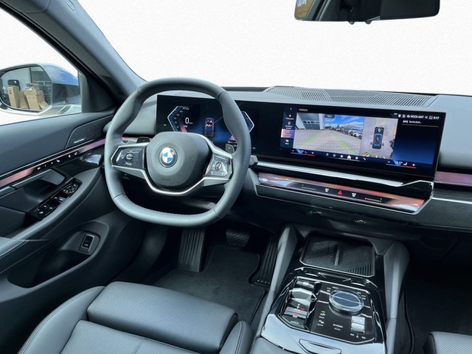 BMW Seria 5 520i - foto 6