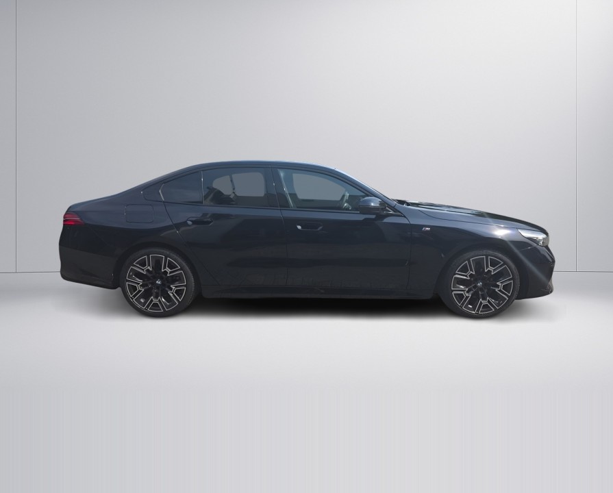 BMW Seria 5 520i M-Sport - foto 6