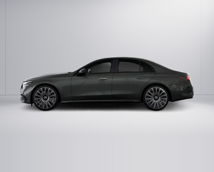Mercedes-Benz E 200 4MATIC AMG Line (3)