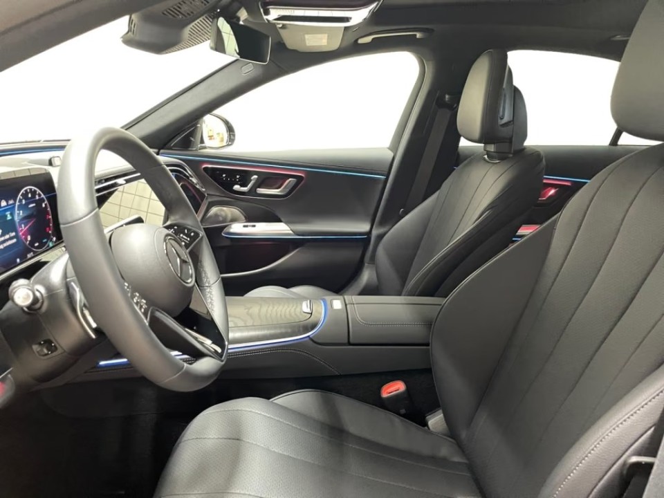 Mercedes-Benz E 200 Avantgarde - foto 8