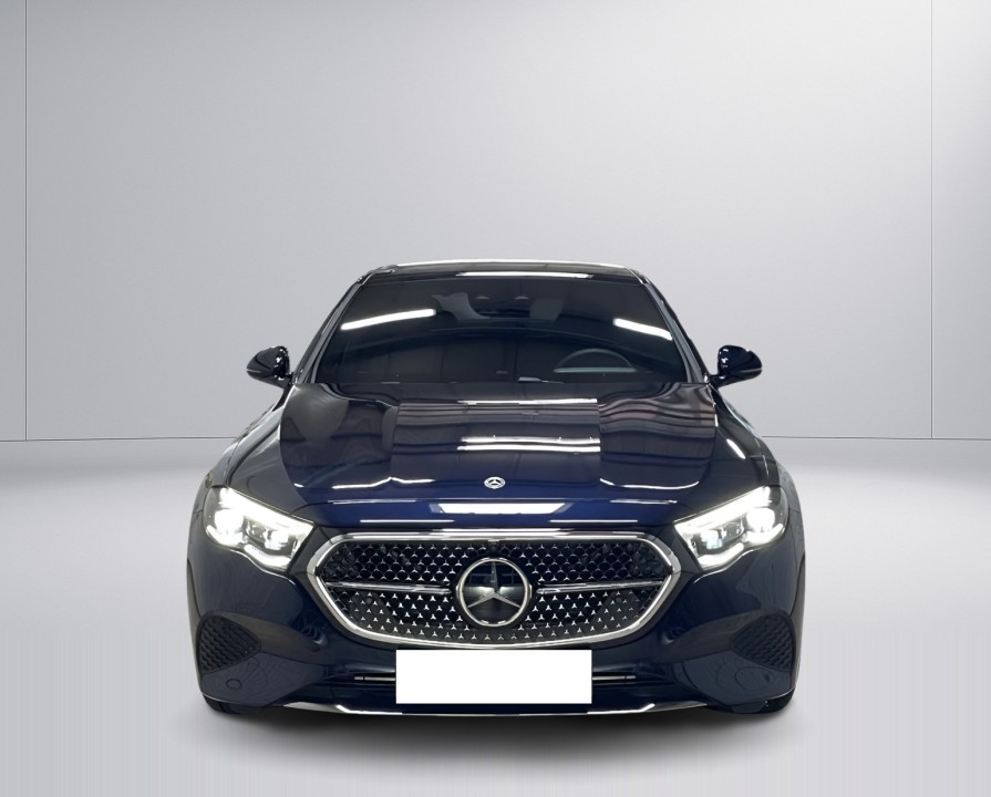 Mercedes-Benz E 200 Avantgarde (2)