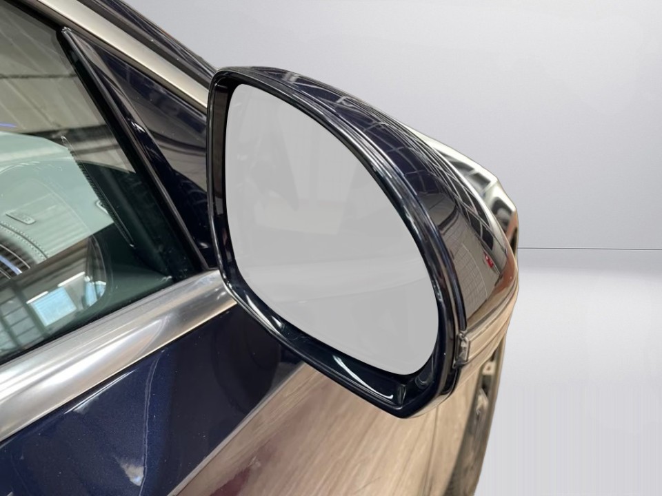 Mercedes-Benz E 200 Avantgarde - foto 17