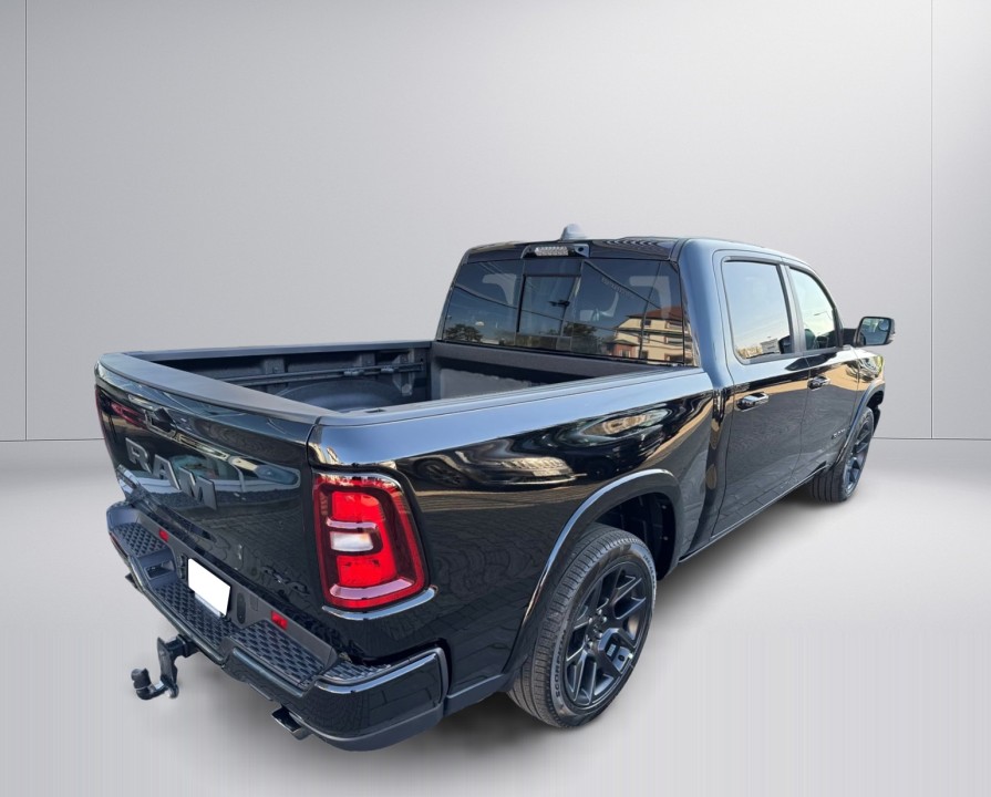 Dodge RAM 1500 Laramie (4)