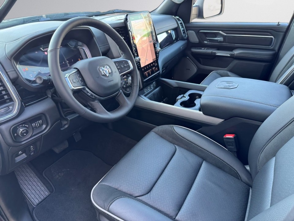 Dodge RAM 1500 Laramie - foto 14