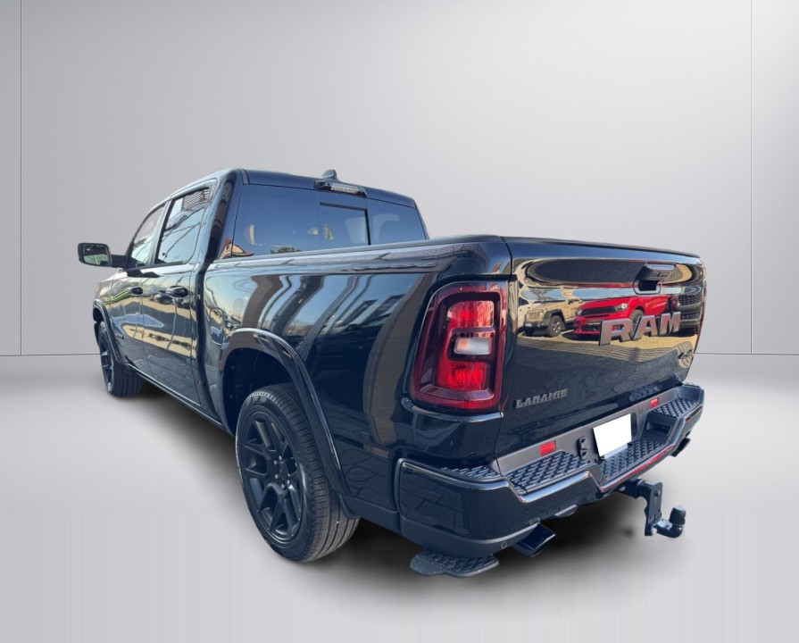 Dodge RAM 1500 Laramie - foto 7