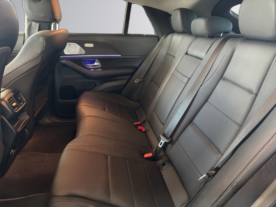 Mercedes-Benz GLE Coupé 400e 4MATIC AMG - foto 14