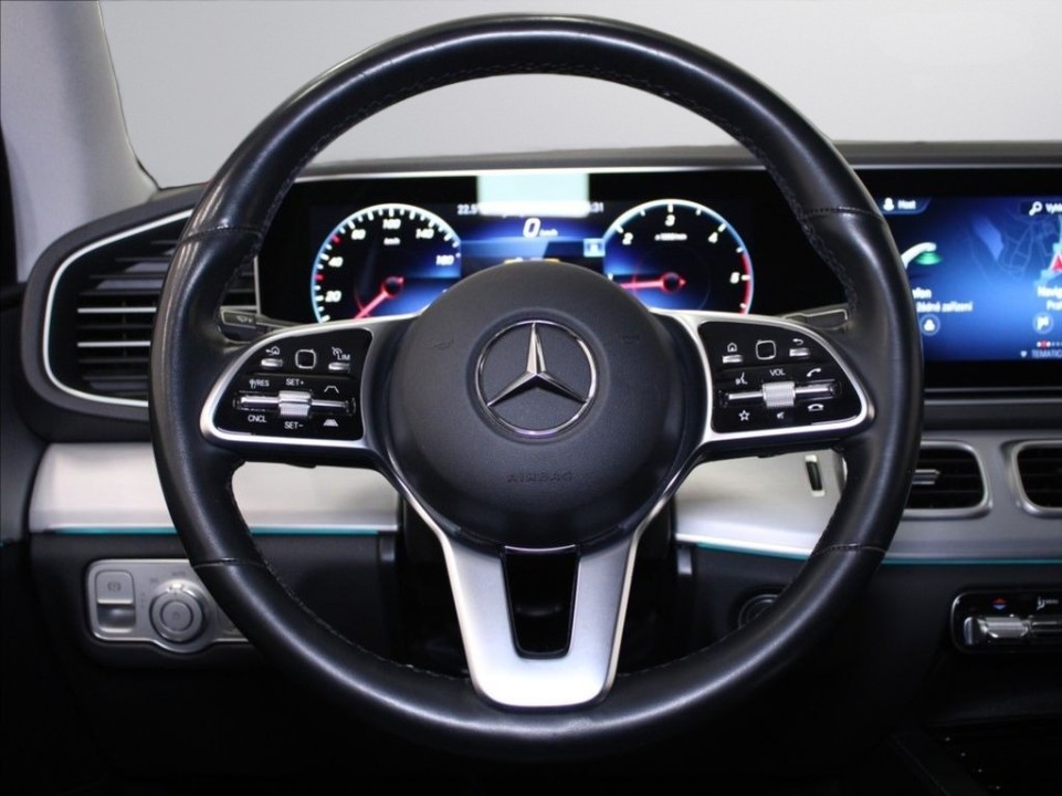 Mercedes-Benz GLE 300d 4MATIC AMG Line - foto 6