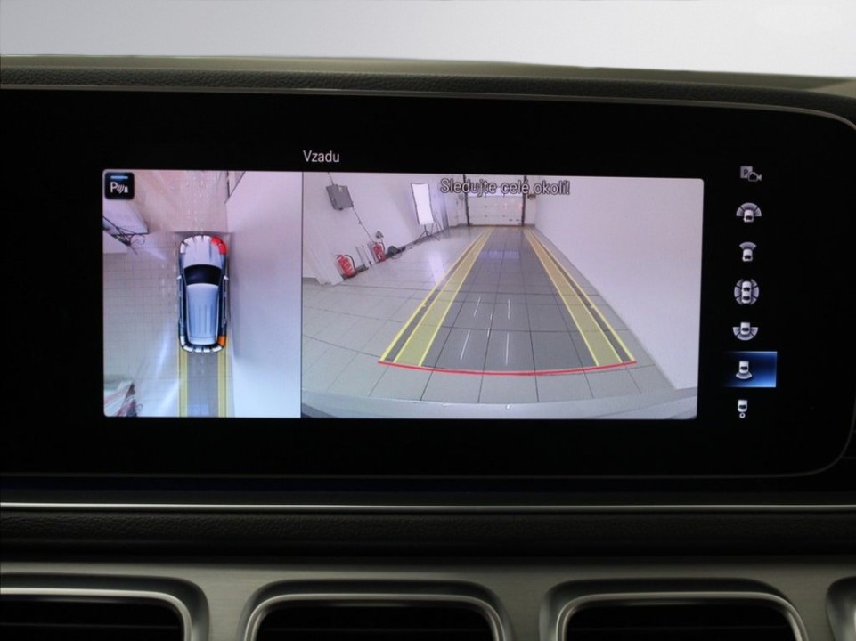 Mercedes-Benz GLE 300d 4MATIC AMG Line - foto 19