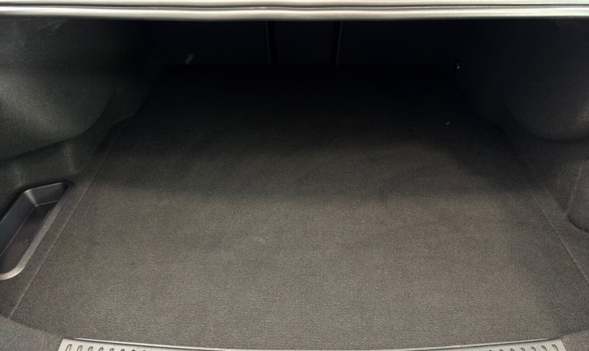 Mercedes-Benz E 53 AMG 4MATIC+ - foto 25