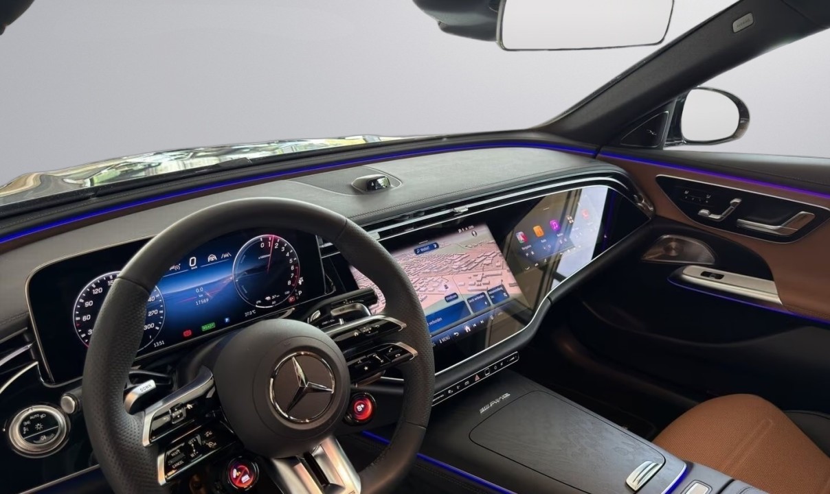 Mercedes-Benz E 53 AMG 4MATIC+ - foto 11