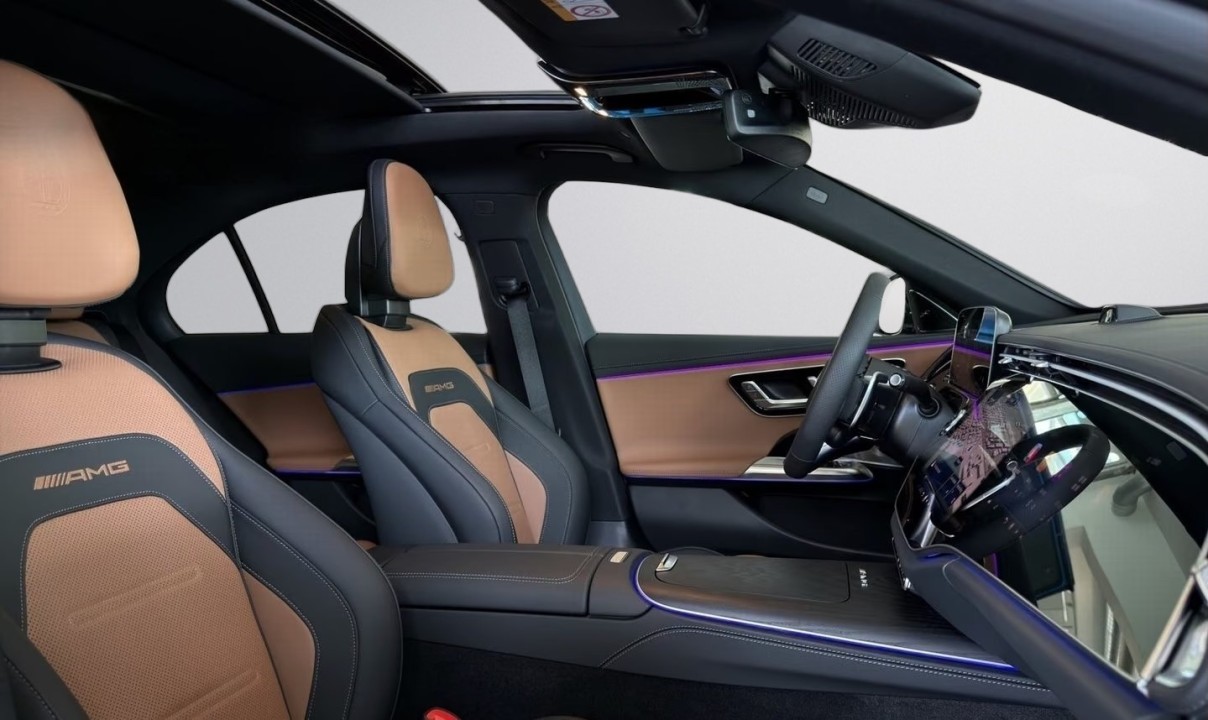 Mercedes-Benz E 53 AMG 4MATIC+ - foto 14
