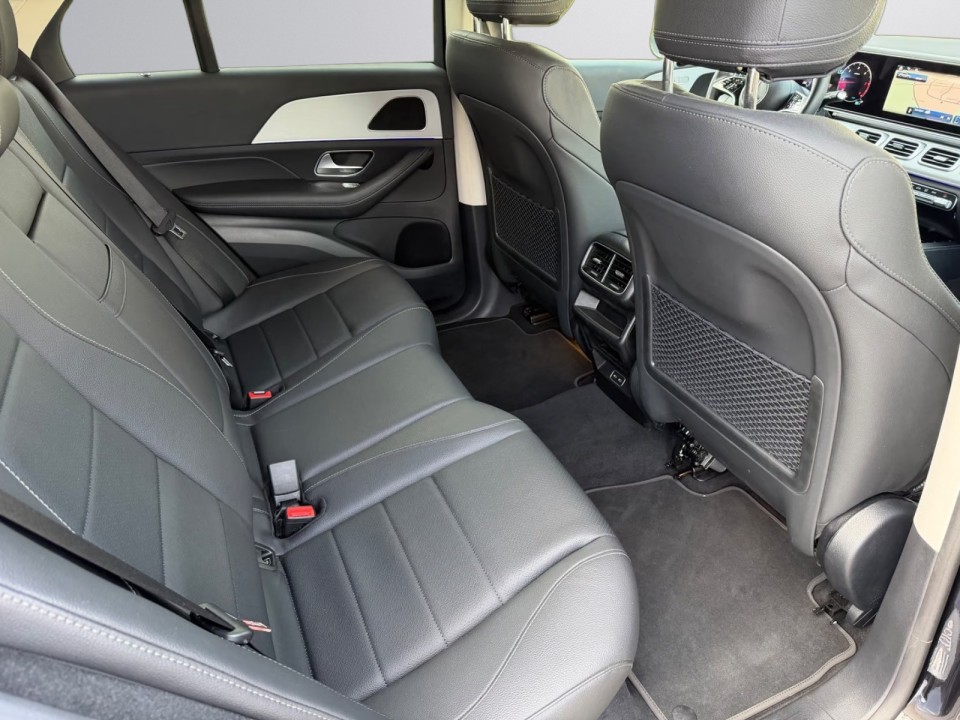 Mercedes-Benz GLE 300d 4MATIC - foto 11
