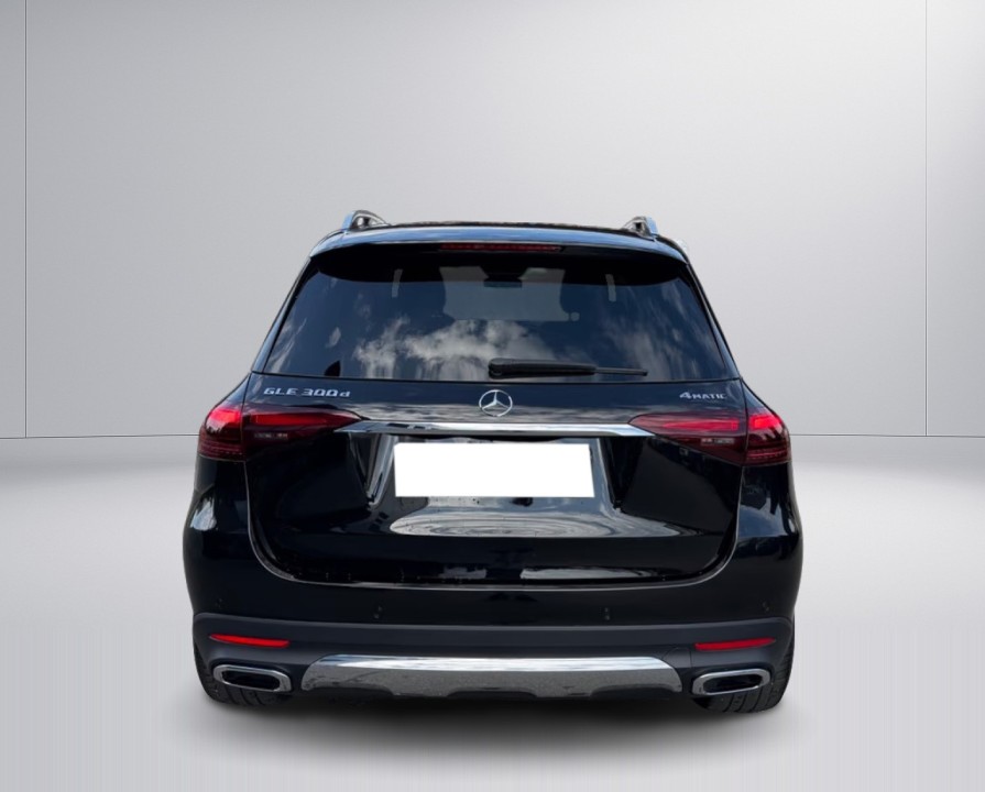 Mercedes-Benz GLE 300d 4MATIC - foto 6