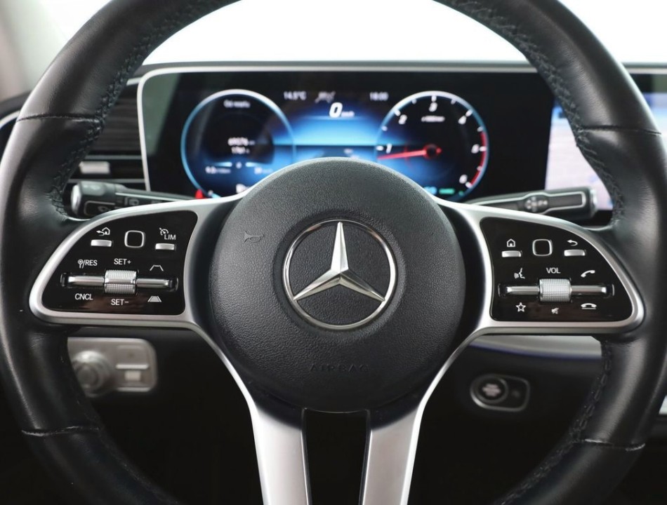 Mercedes-Benz GLE 300d 4MATIC AMG Line - foto 12