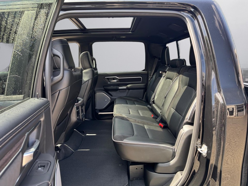 Dodge RAM 1500 Laramie - foto 25