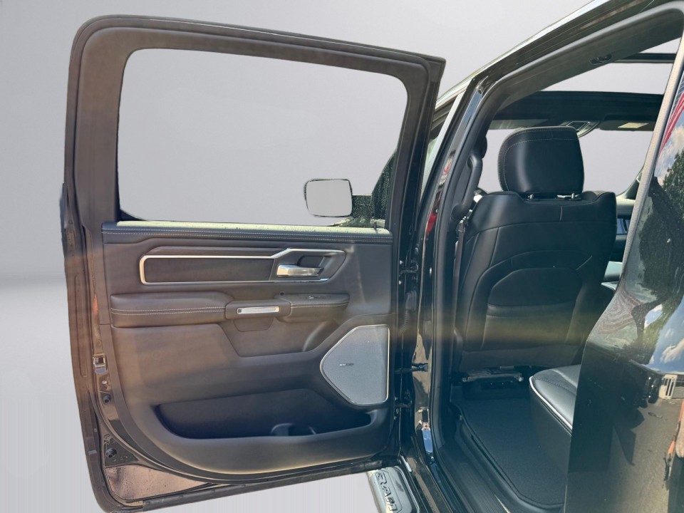 Dodge RAM 1500 Laramie - foto 28
