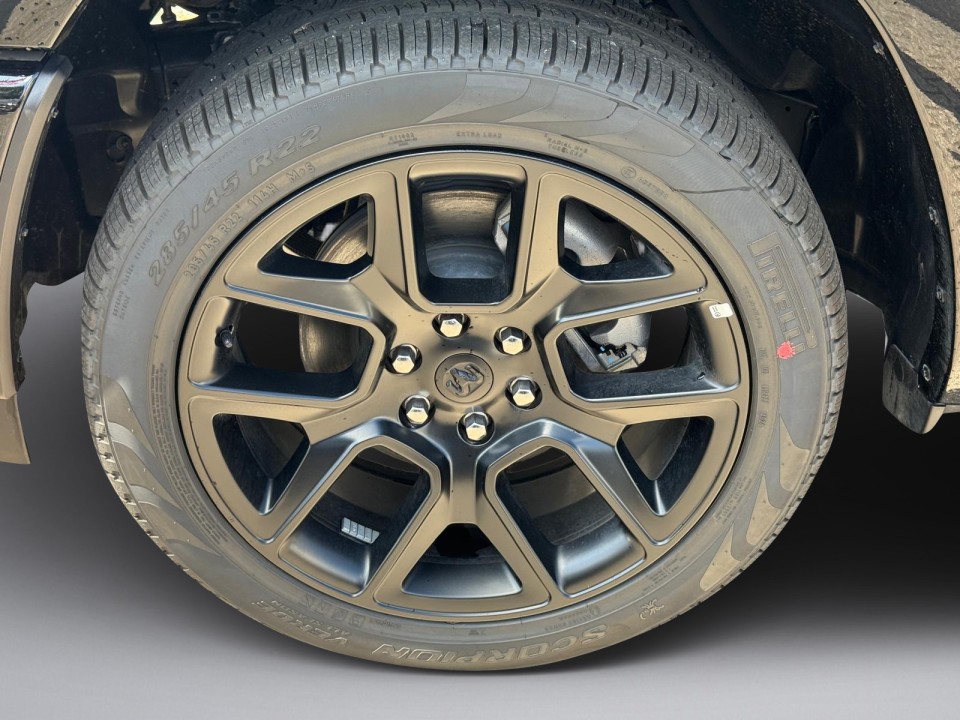 Dodge RAM 1500 Laramie - foto 30