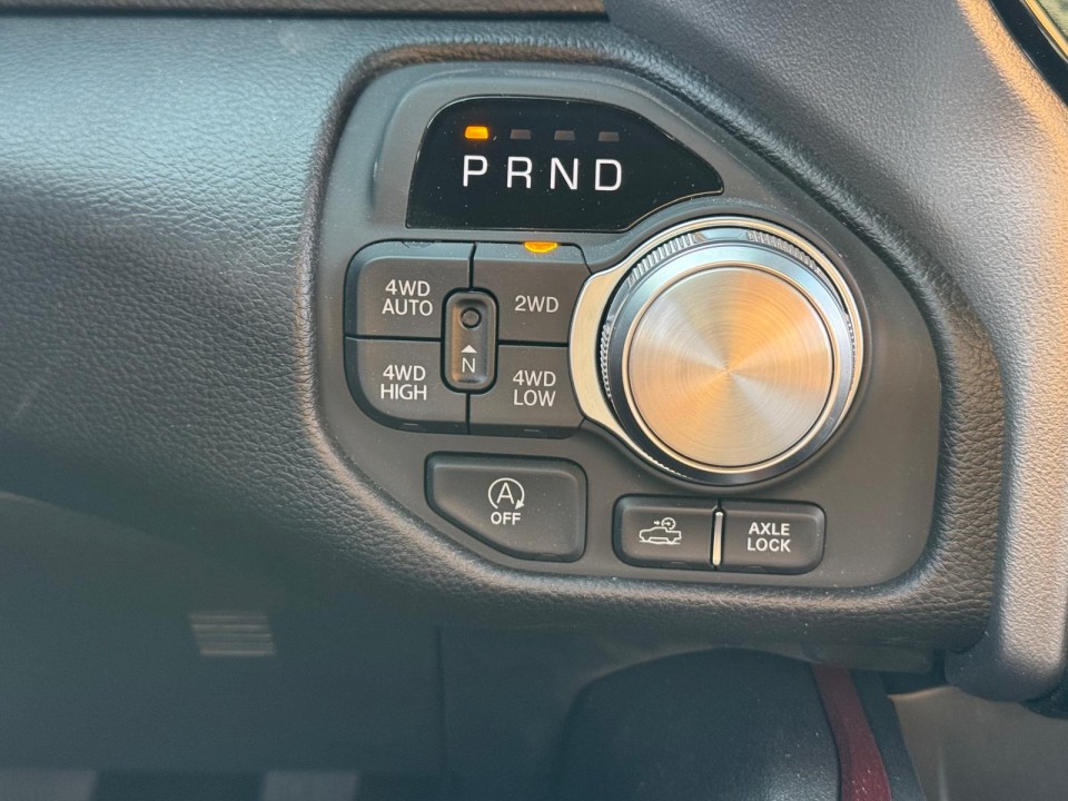 Dodge RAM 1500 REBEL - foto 23