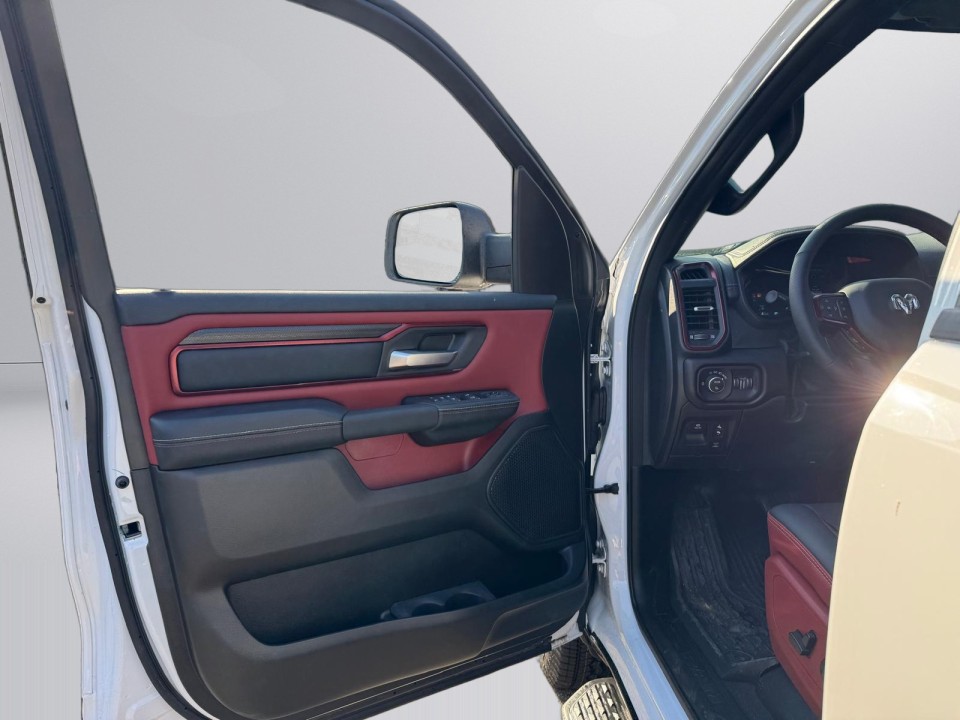 Dodge RAM 1500 REBEL - foto 26