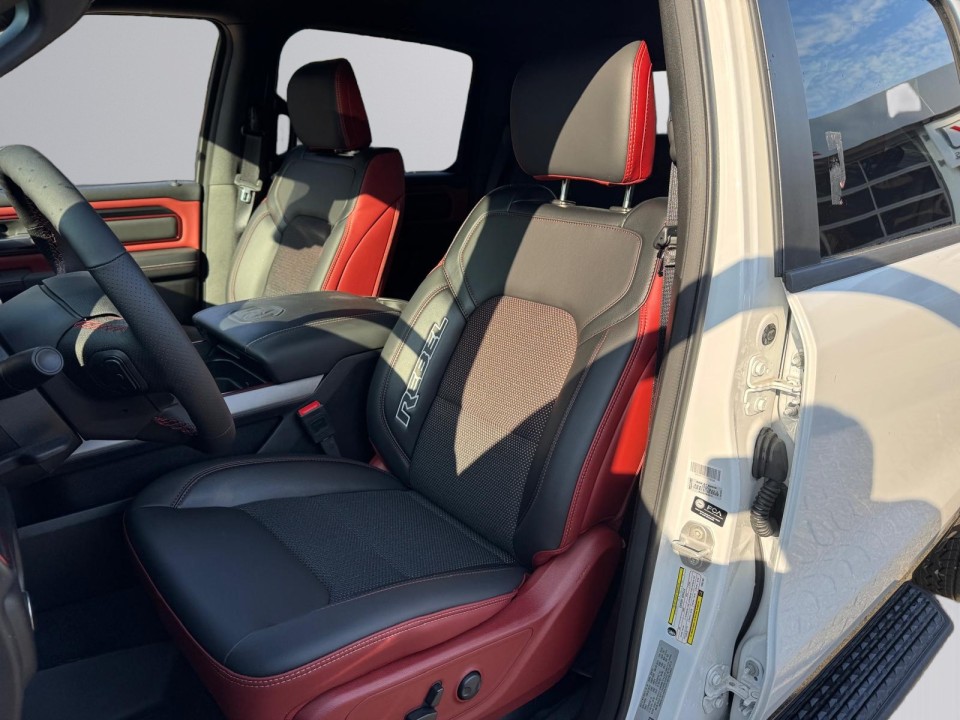 Dodge RAM 1500 REBEL - foto 12