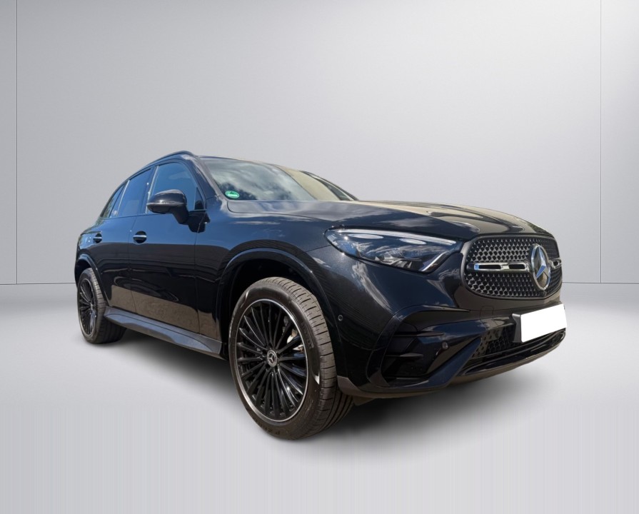 Mercedes-Benz GLC 300e 4MATIC AMG Line