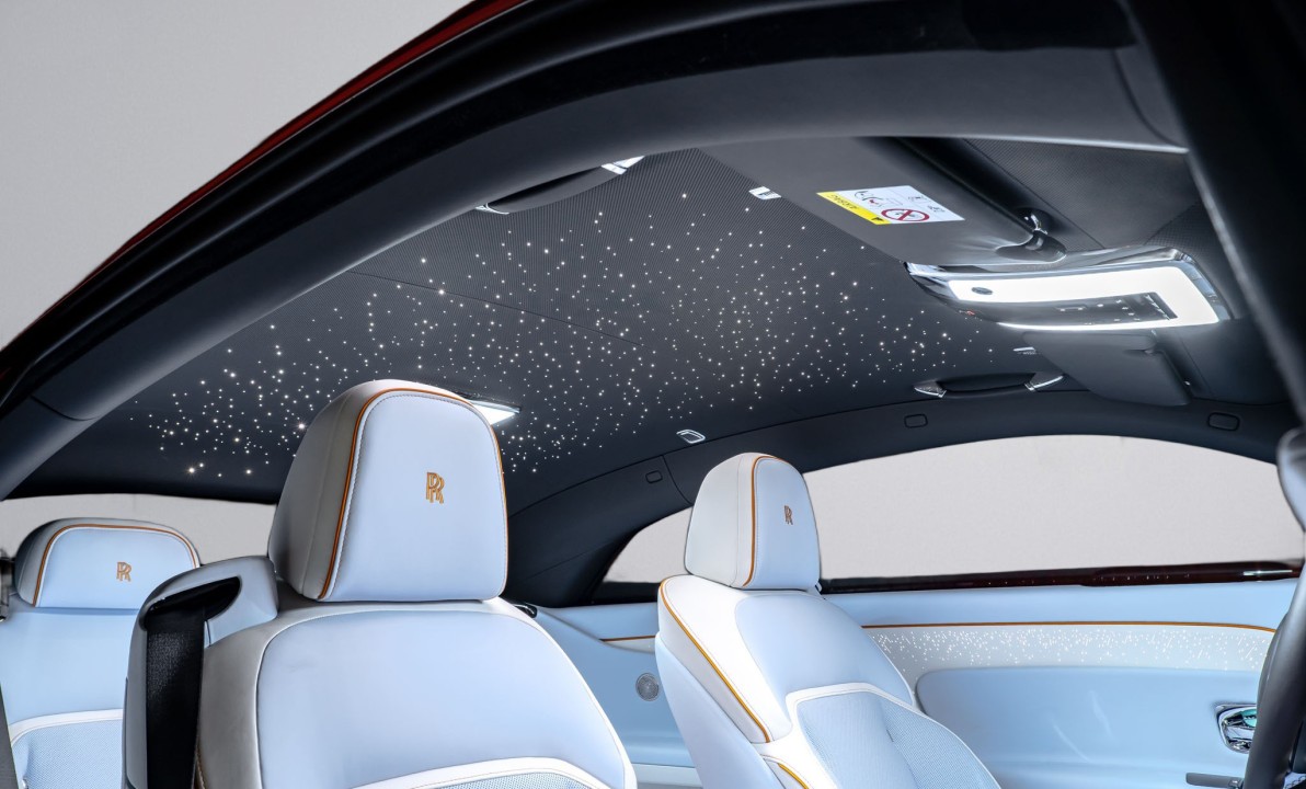 Rolls-Royce Spectre - foto 26