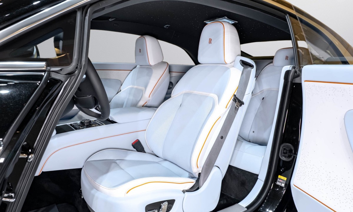 Rolls-Royce Spectre - foto 10