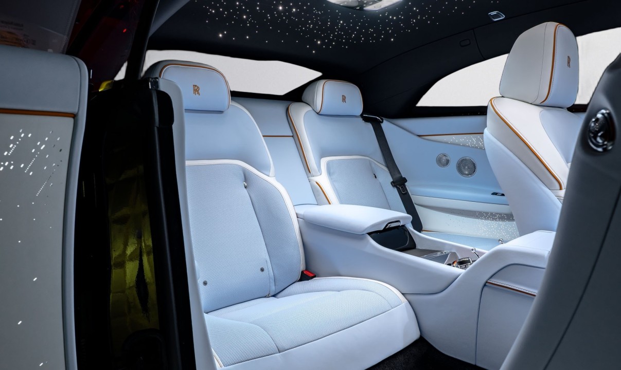 Rolls-Royce Spectre - foto 14
