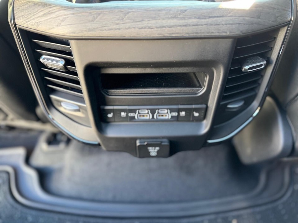 Dodge RAM 1500 Limited - foto 23