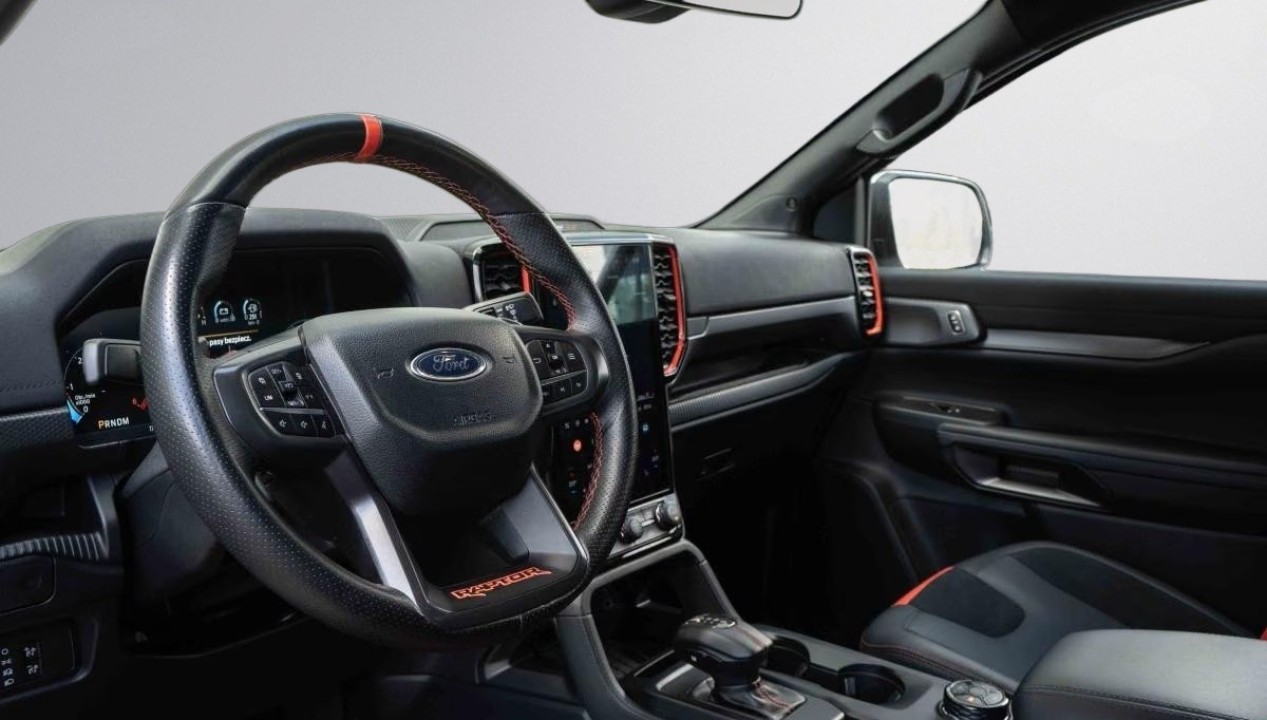 Ford Raptor - foto 7