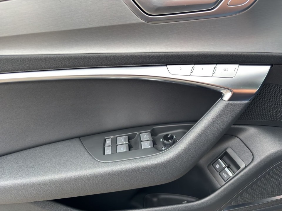 Audi A6 55 TFSIe quattro S tronic S Line - foto 20