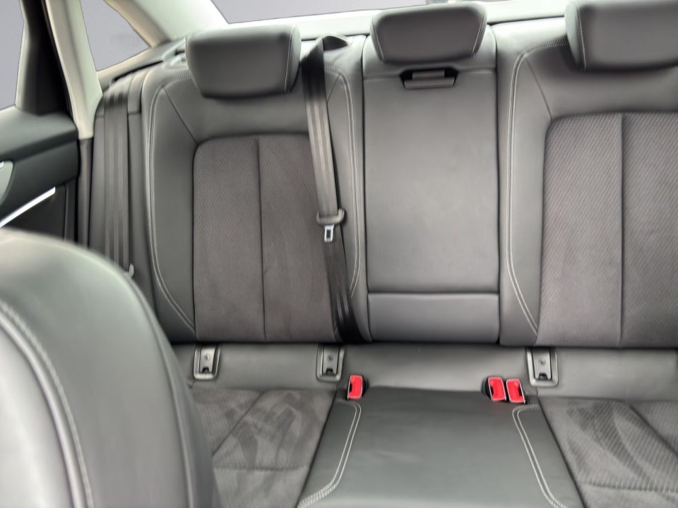 Audi A6 55 TFSIe quattro S tronic S Line - foto 17