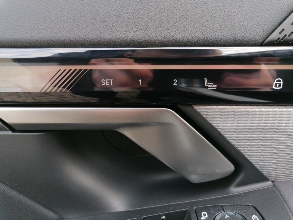 BMW i5 eDrive40 Limousine M - foto 16