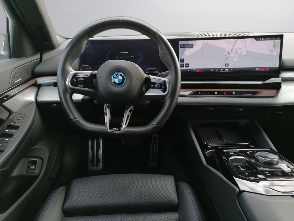 BMW i5 eDrive40 Limousine M (5)