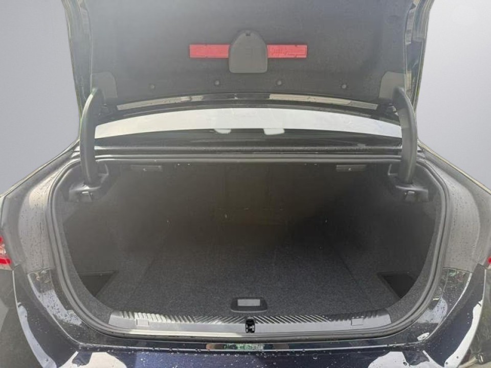 BMW i5 eDrive40 M-Sport - foto 12
