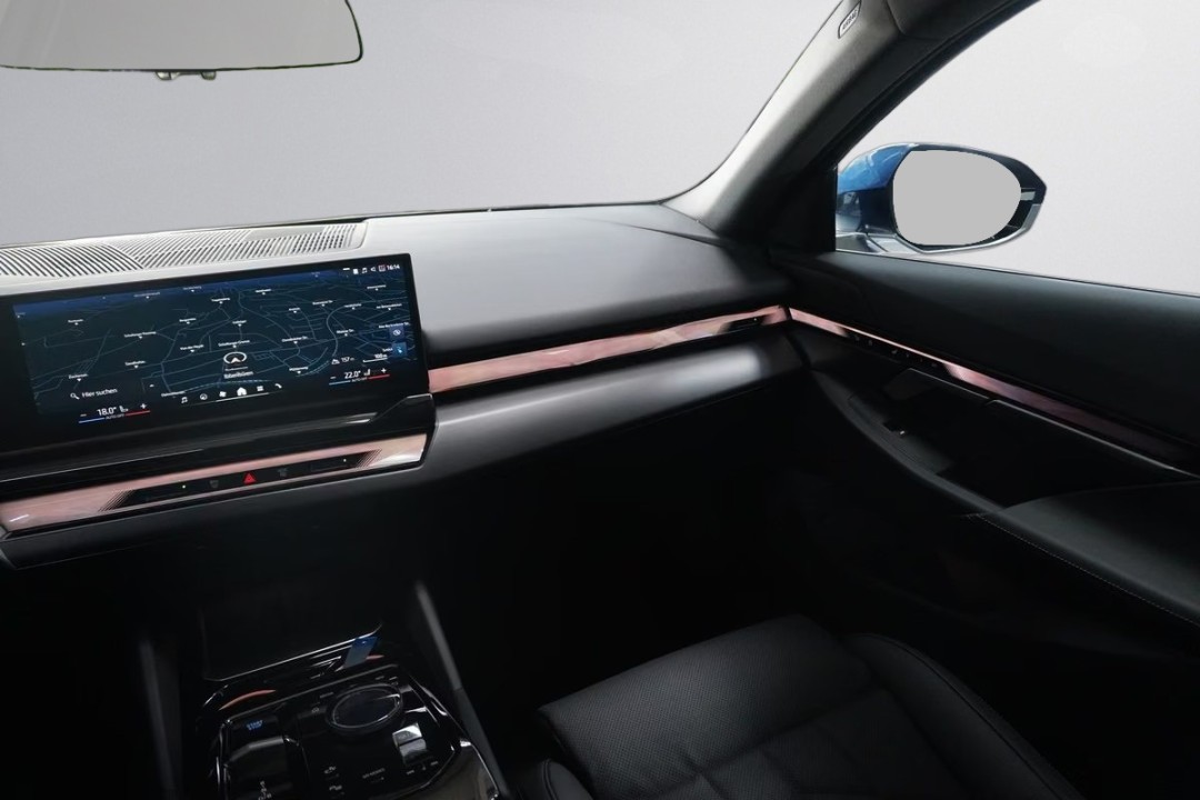 BMW i5 eDrive40 - foto 16
