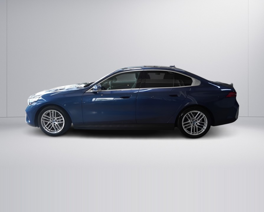 BMW i5 eDrive40 - foto 6