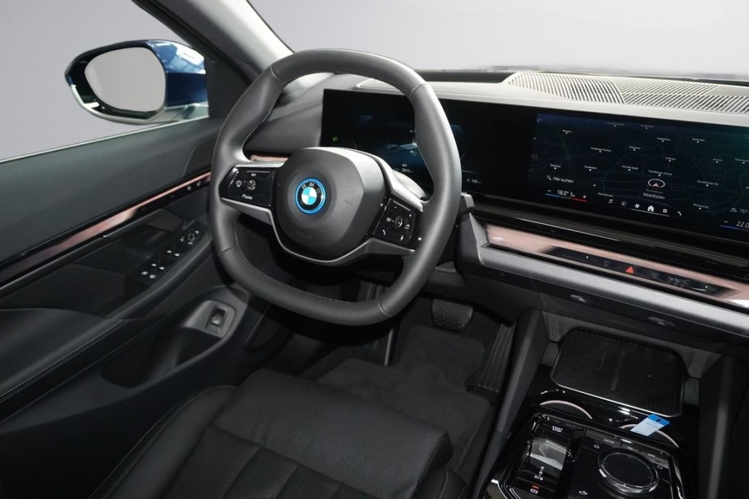 BMW i5 eDrive40 - foto 14