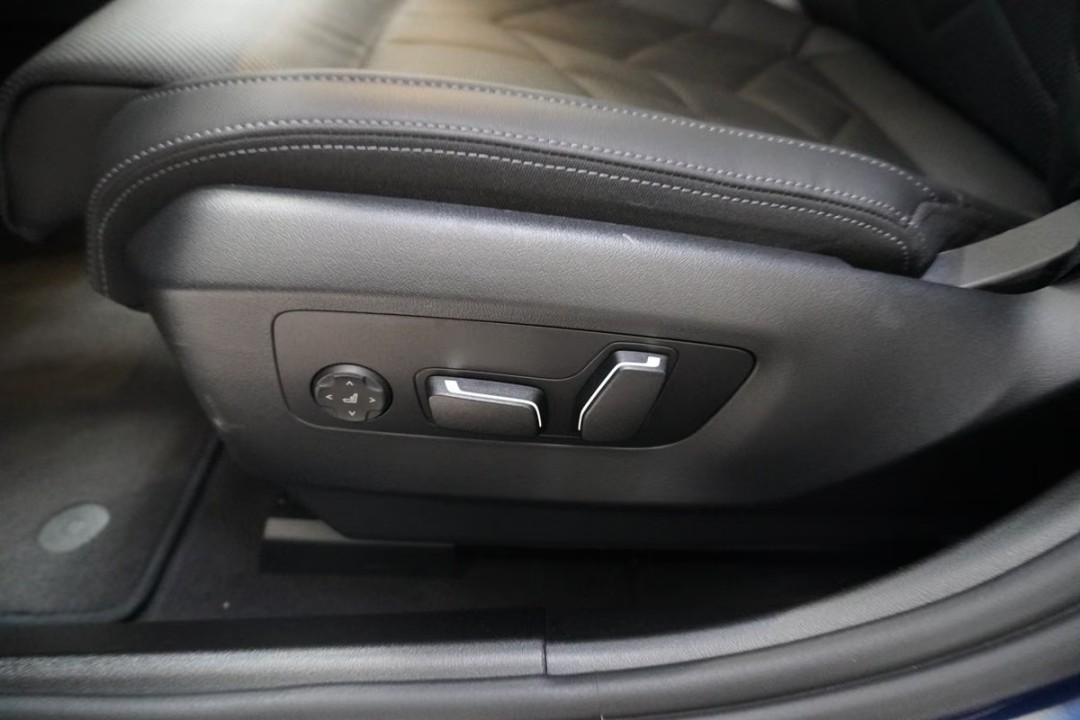 BMW i5 eDrive40 - foto 19